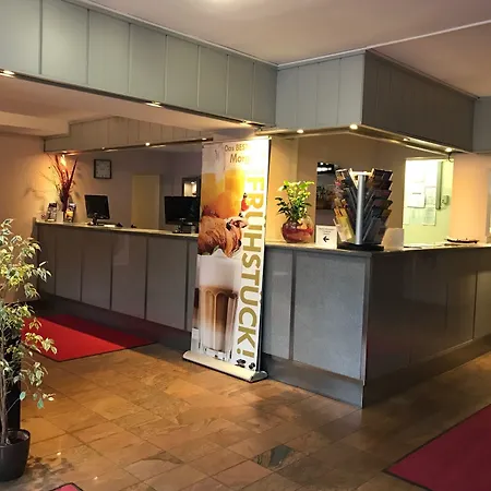 Hotell Plaza Hamburg Moorfleet 3*