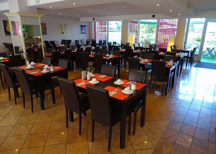 Plaza Hamburg Moorfleet 3*