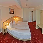 Plaza Hamburg Moorfleet 3* Hamburk