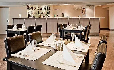 מלון Plaza Hamburg Moorfleet 3*