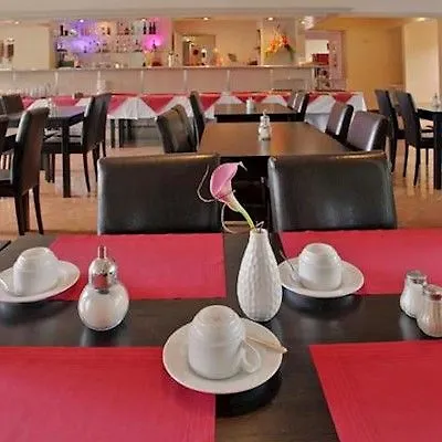 Plaza Hamburg Moorfleet המבורג